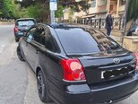 Toyota Avensis-9