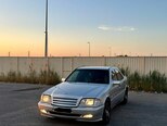 Mercedes C 200-4