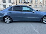 Mercedes E 200-3