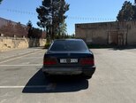 Mercedes E 280-4