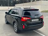 Kia Sorento-21