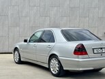 Mercedes C 240-10