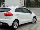 Kia Pride-10