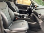 Hyundai Santa Fe-16