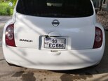 Nissan March-2