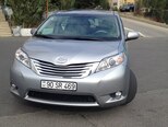 Toyota Sienna-1