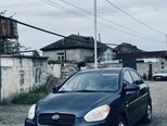 Hyundai Accent-2