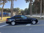 Mercedes E 240-3