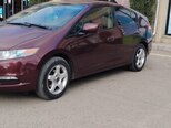 Honda Insight-3