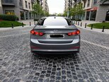 Hyundai Elantra-2