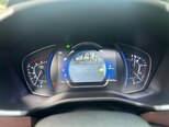 Hyundai Santa Fe-17