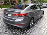 Hyundai Elantra-13