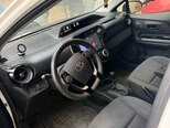 Toyota Aqua-5