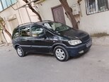 Opel Zafira-12