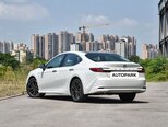 Toyota Camry-6