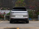 Lynk & Co 900-5