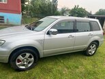 Mitsubishi Airtrek-4