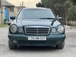 Mercedes E 240-4