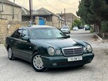 Mercedes E 240-5
