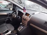 Opel Zafira-6