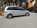 Opel Zafira-2