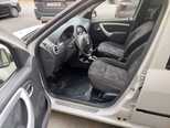 Renault Logan-3