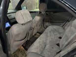 Mercedes E 240-4