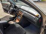 Mercedes E 220-9