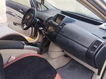 Toyota Prius-6