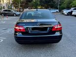 Mercedes E 220-2