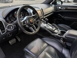 Porsche Cayenne S-11