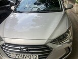 Hyundai Elantra-1