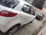 Mazda 2-8