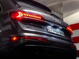 Audi Q7-7