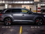 Audi Q7-6