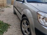 Kia Rio-7