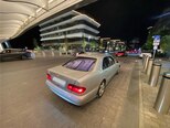 Mercedes E 270-11