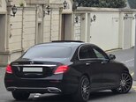 Mercedes E 220 d-8