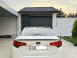 Kia Optima-2