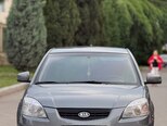 Kia Rio-2