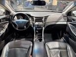 Hyundai Sonata-16