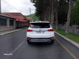 Hyundai Santa Fe-4