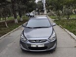 Hyundai Accent-1