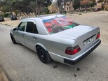 Mercedes E 220-10