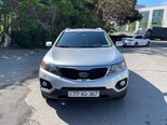 Kia Sorento-4