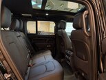 Land Rover Defender-13