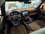 Land Rover Defender-11