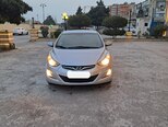Hyundai Elantra-1