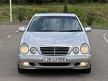 Mercedes E 240-3