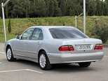 Mercedes E 240-9